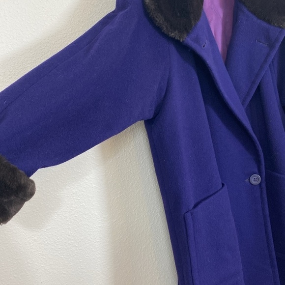 Vintage Searle Blatt Studio Purple Wool Overcoat w/ Faux Fur Collar and Cuffs - Picture 5 of 10